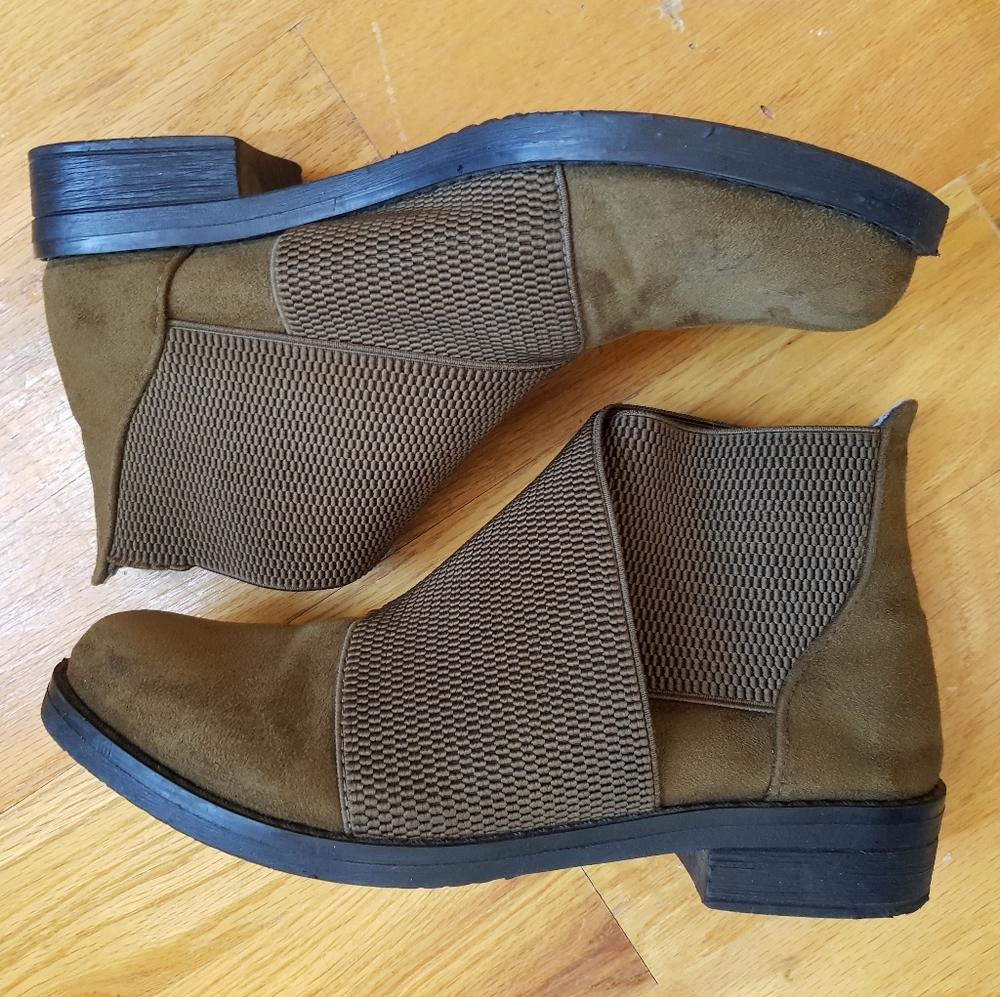 Dark olive green booties